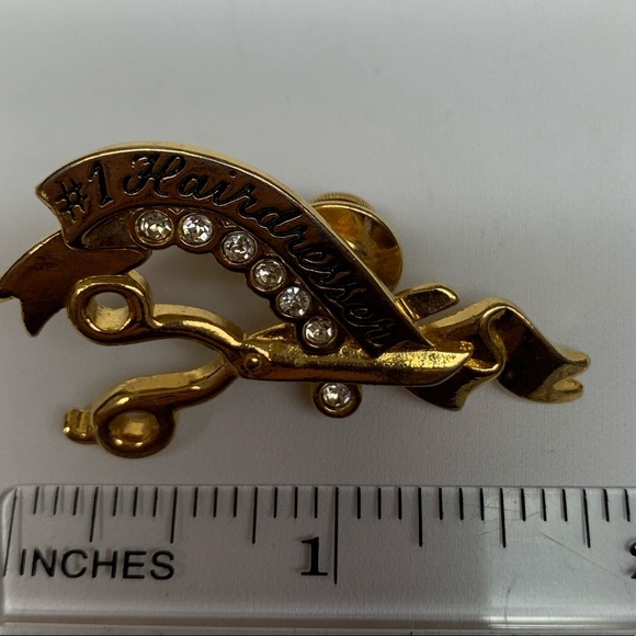 Avon Pin Hairdresser - Picture 13 of 16